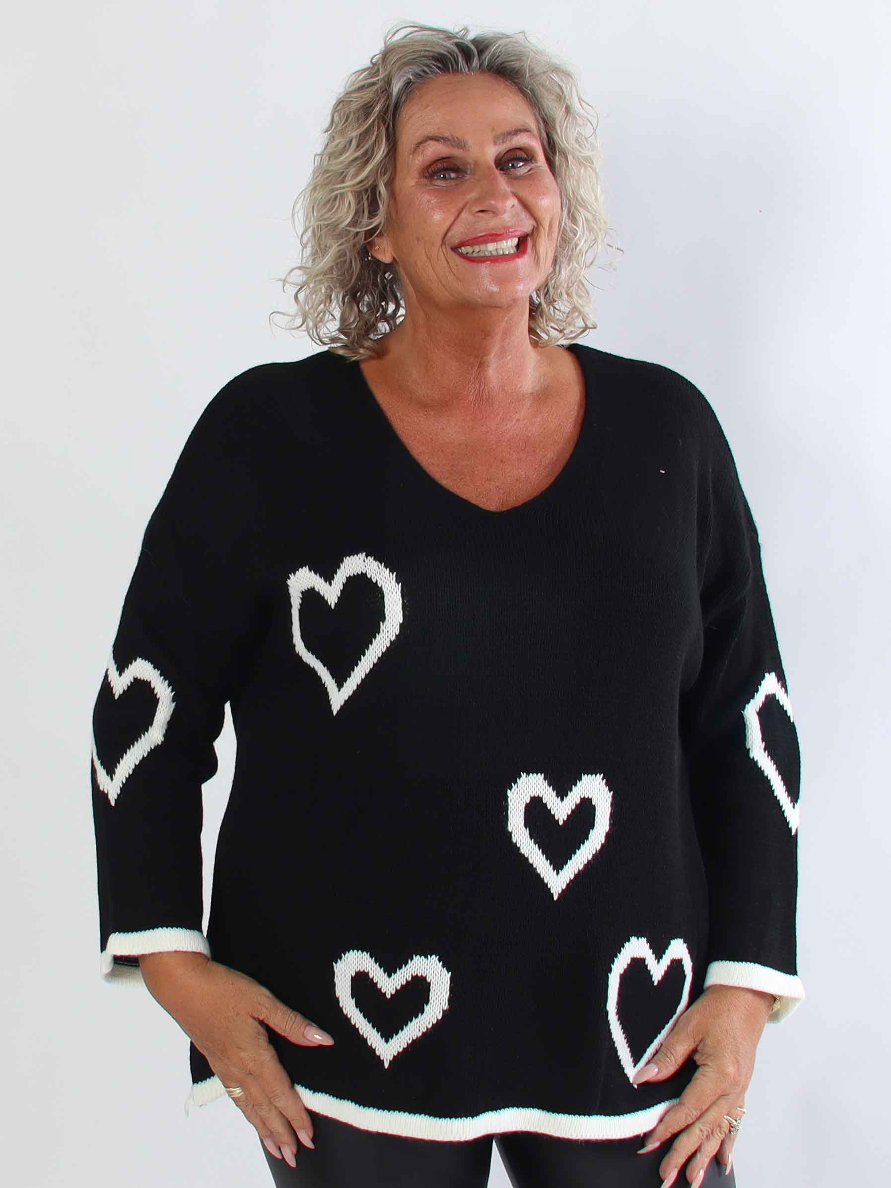 Vivianne - Sød plus size strikbluse med fine hjerter